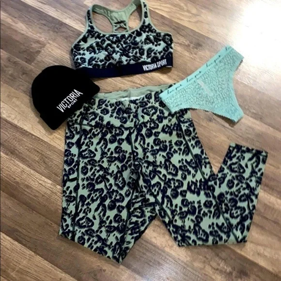 RARE!! VSX Victoria’s Secret Sport 🖤✨ 2pc Outfit Set - Picture 4 of 6